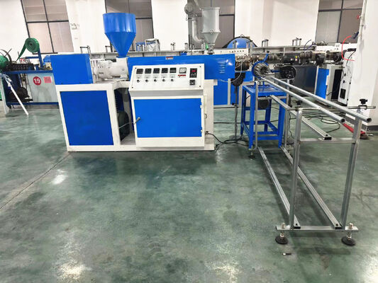 PU καλωδίων χαλκού σπειροειδής εύκαμπτος σωλήνας αεραγωγών που κατασκευάζει τη μηχανή